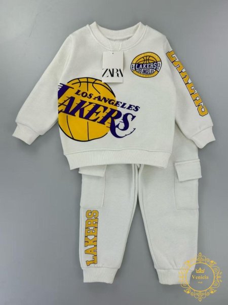 بدلة ZARA فوتر مصوف LAKERS